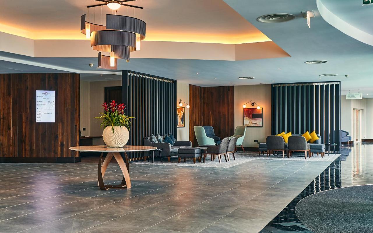 Отель Crowne Plaza By Ihg 4*